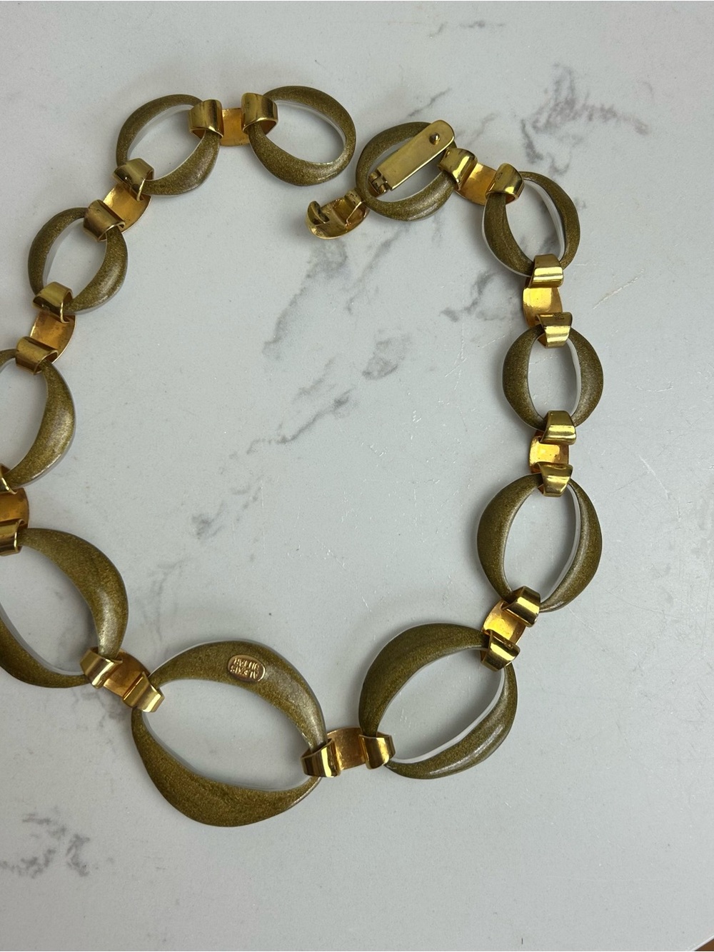 Alexis Bittar Two-Tone Silver and Gold Oval Link Necklace - Picture 4 of 9